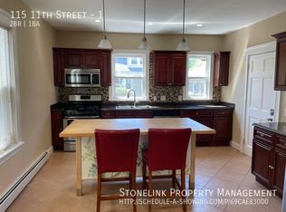 115 11th St #1, Providence, RI 02906