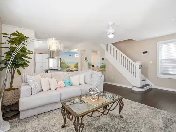 22 N Austin Ave, Ventnor City, NJ