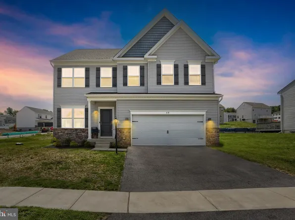 60 Thoroughbred Dr, York Haven, PA 17370