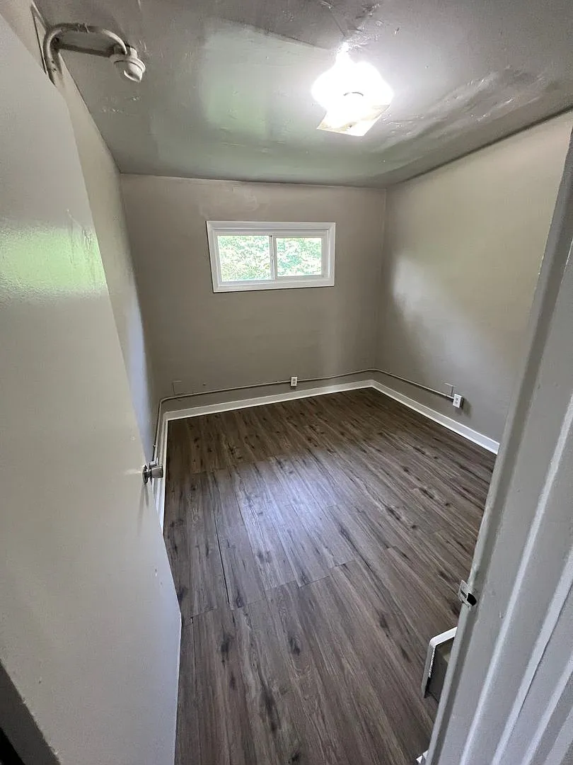 4113 Dorris Street — Photo 3
