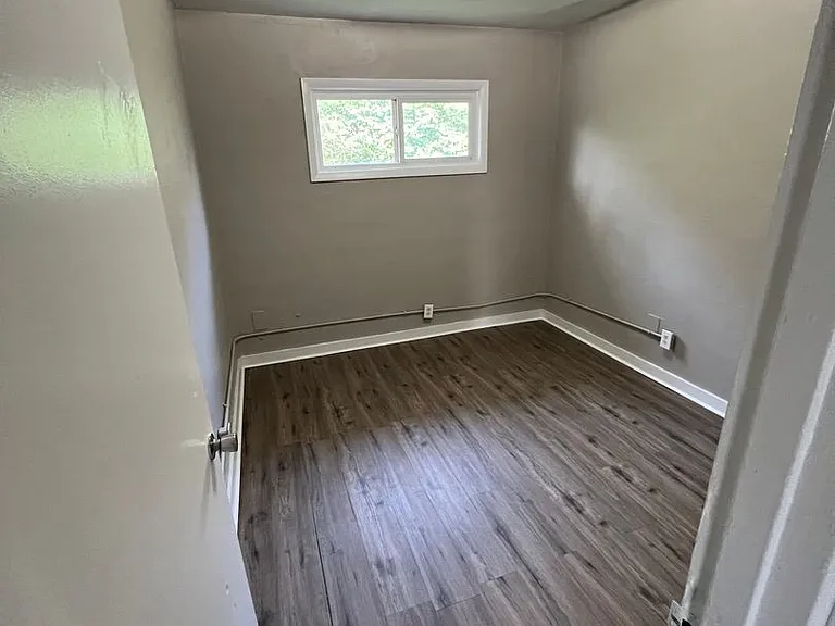 4113 Dorris Street — Photo 3