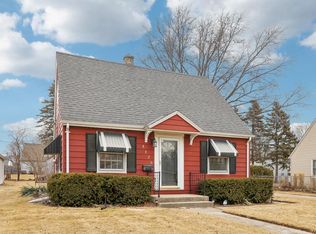 8620 W Boone Ave, West Allis, WI 53227