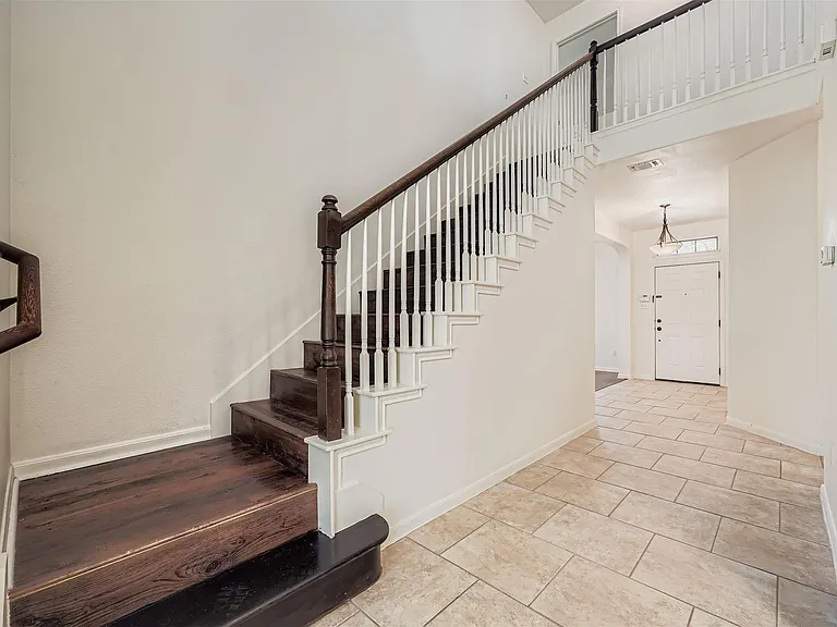 212 Great Circle Cv — Photo 16