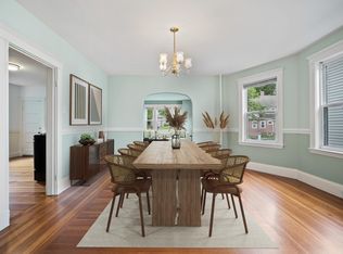 14 Nahanton Ave, Milton, MA 02186