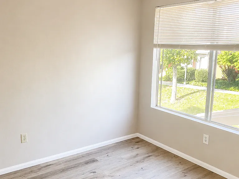 upstairs bedroom number 2