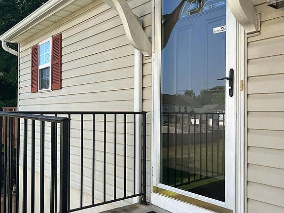 3rd image of 215 Woodland Green Way