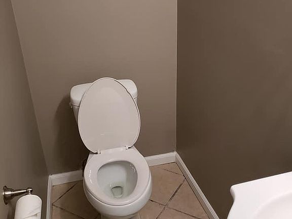 5th image of 400 Lufkin Dr