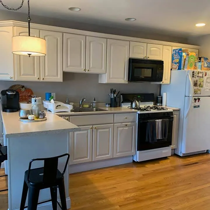 173 W 2nd St #3