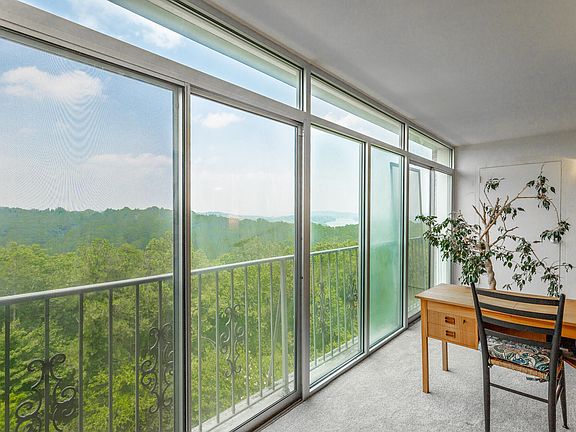 5th image of 1414 Continental Dr APT 804