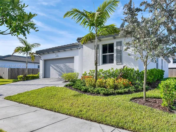 16344 SW 290th St, Homestead, FL 33033