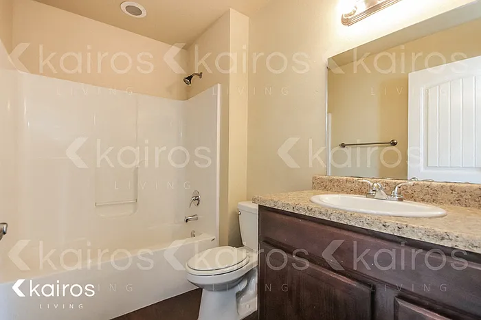 5001 Thomas St #A — Photo 10