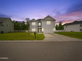 211 Old Field School Ln, Jacksonville, NC 28546