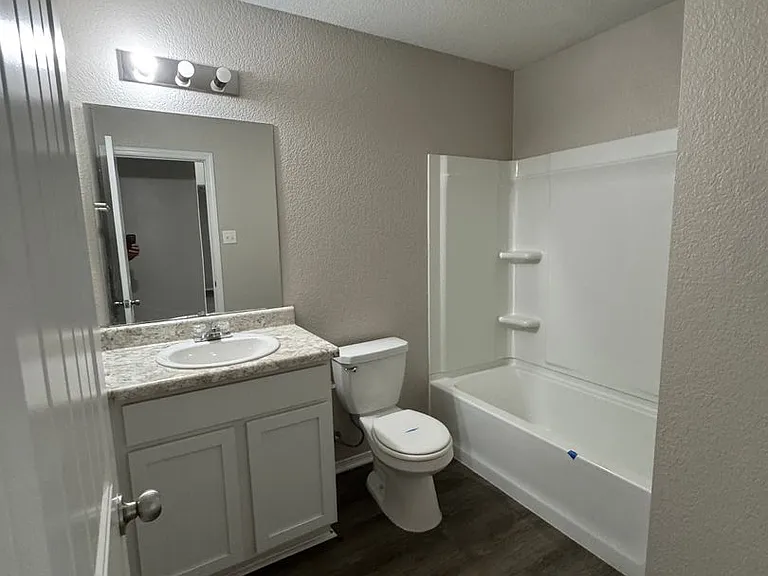 3812 Keeneland Dr — Photo 12