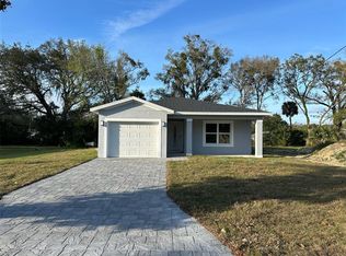 29 W 17th St, Apopka, FL 32703