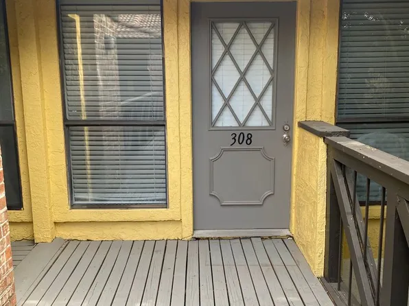 806 W 24th St APT 308, Austin, TX 78705