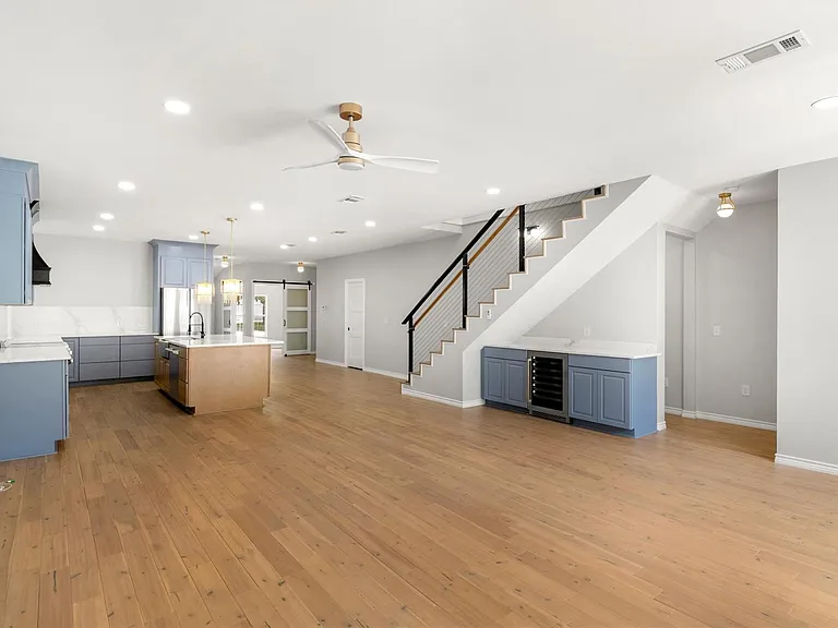 1007 Payne Ave — Photo 19