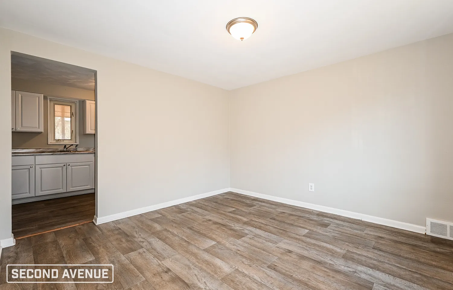 3 bed, 2.0 bath, 1344 sqft, $1,725 — Photo 4