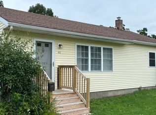 40 Forest St, S Burlington, VT 05408