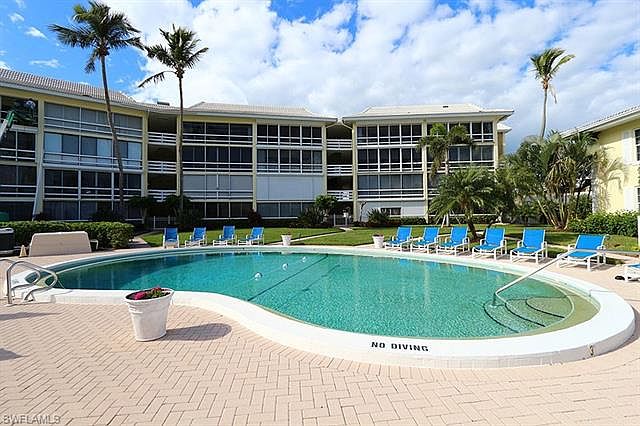 1st image of 3300 Gulf Shore Blvd N