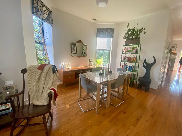1510 N Talman Ave #2 — Photo 24