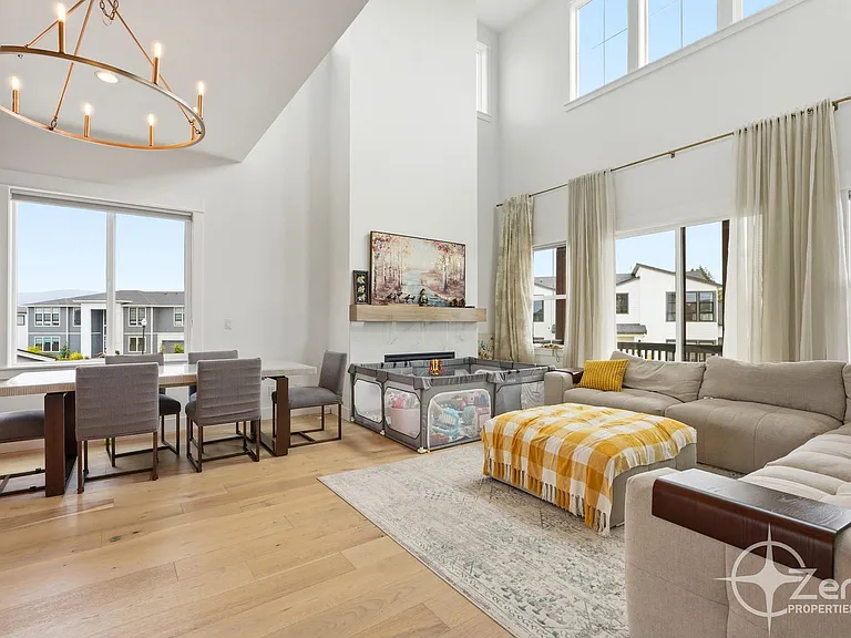 382 W Fir Loop — Photo 19
