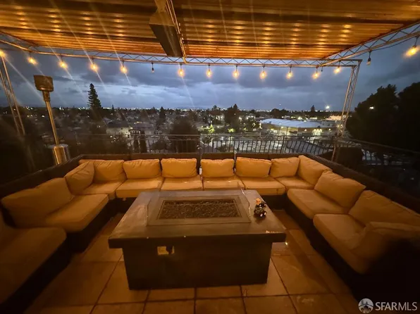 8739 Thermal St #1 & 2, Oakland, CA 94605