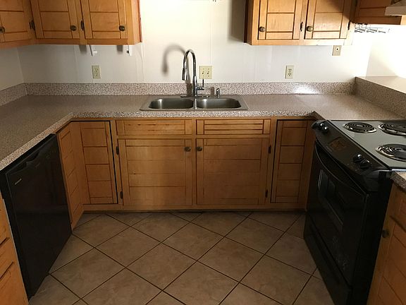 4th image of 6007A Charles Dr #6007A