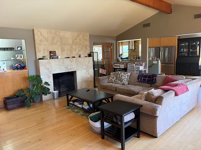 618 N Ontare Rd — Photo 4