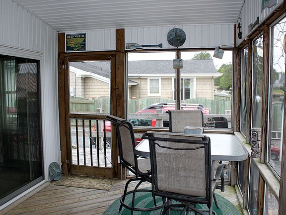 Screened porch