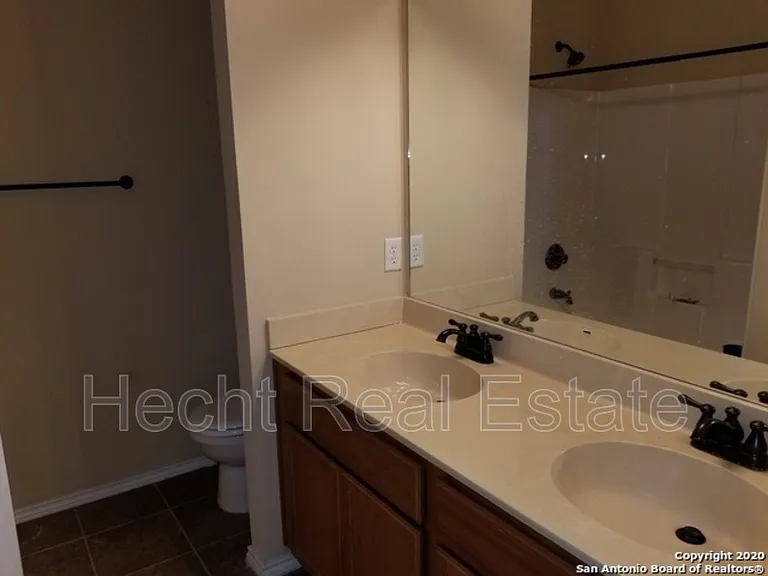 1027 Brown Rock Dr #1 — Photo 18