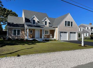 96 Garfield Ln, West Dennis, MA 02670