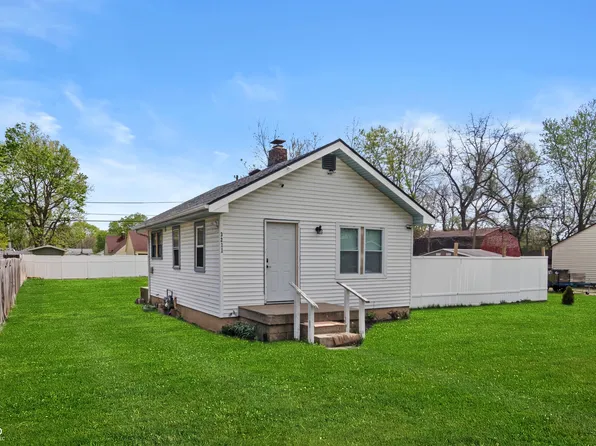 3211 S Lockburn St, Indianapolis, IN 46221