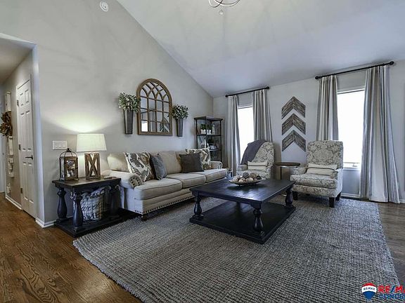 4th image of 7514 Brummond Dr