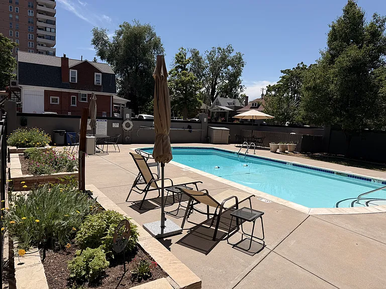 250 N Pearl St #203 — Photo 14