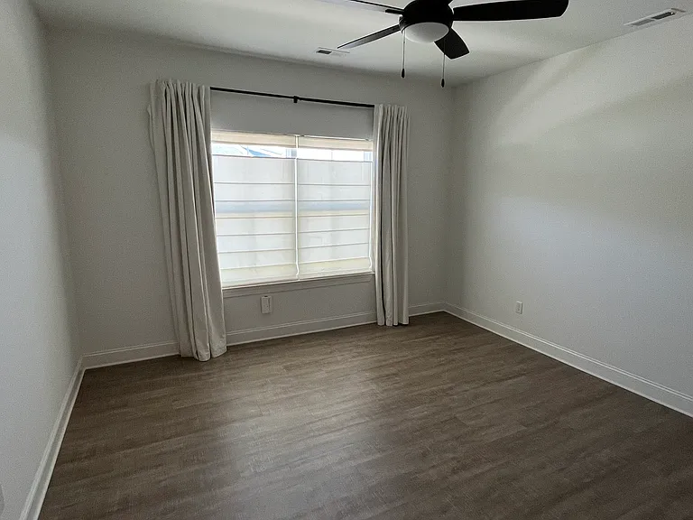 845 Wellstone Dr — Photo 15