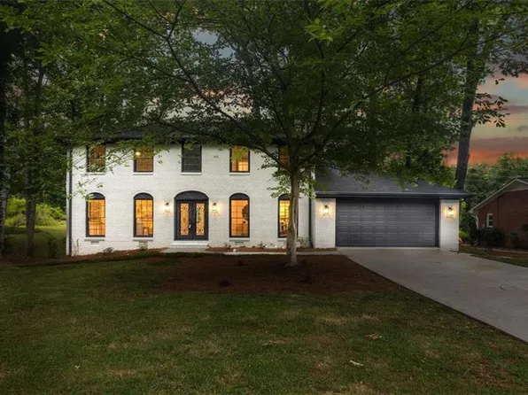 5198 Davantry Dr, Atlanta, GA 30338