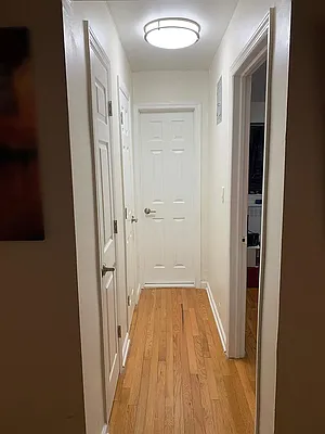 Rented by Trusted Property Advisors Corp | media 6