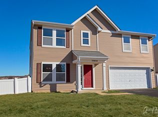 39804 Torry Ln, Beach Park, IL 60083