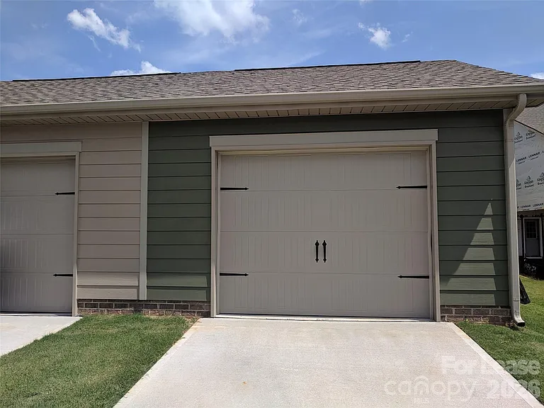 12854 Robert Walker Dr — Photo 29