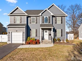 46 Coddington Ave, Hopelawn, NJ 08861