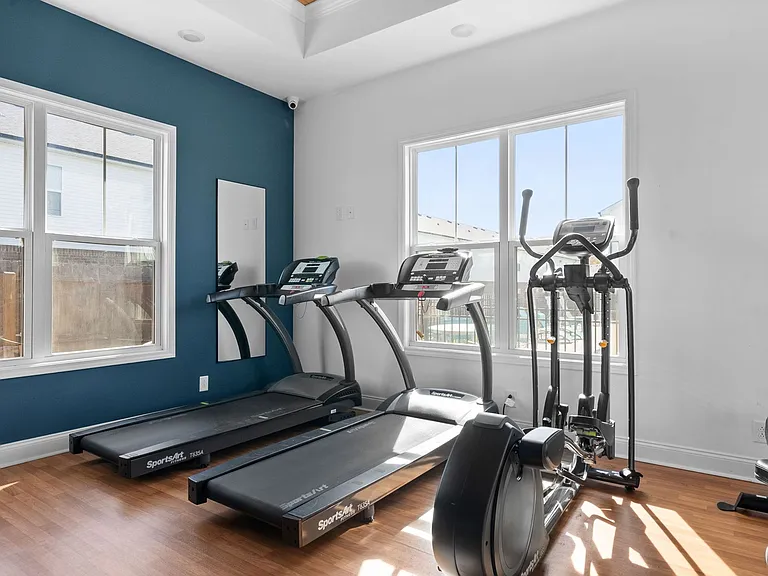 Alto Luxury Townhomes — Photo 11