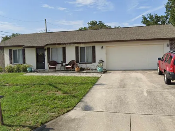 2257 Palmwood Dr, Dunedin, FL 34698