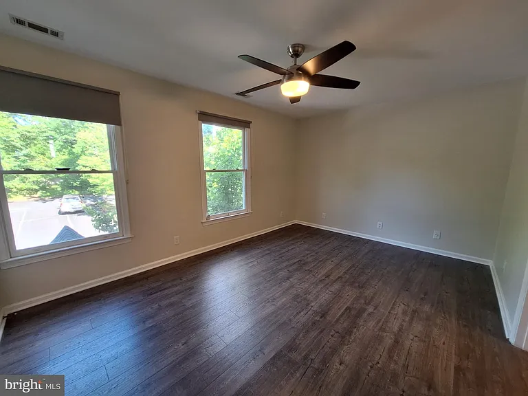 21 Stonewall Ct — Photo 24