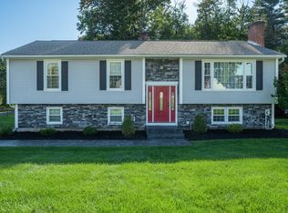 61 Yankee Cir, Westfield, MA 01085
