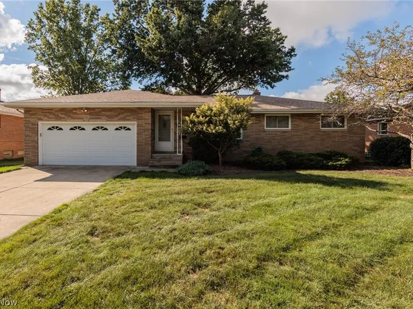 13625 Claremont Ave, Middleburg Heights, OH 44130
