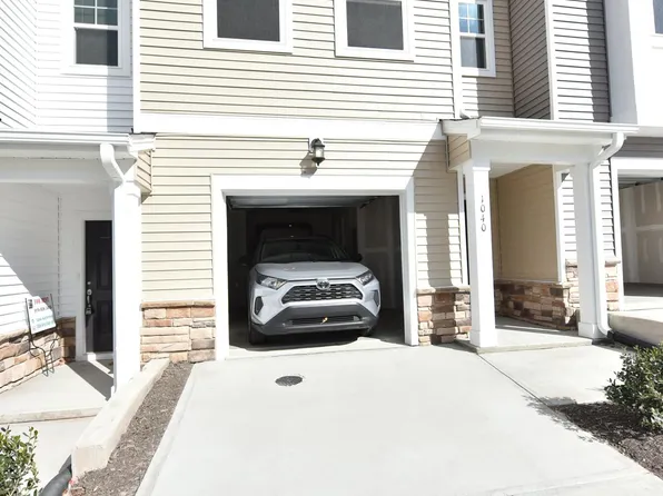 1040 Shoreside Dr, Durham, NC 27713