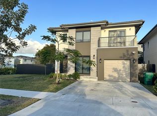 306 NW 11th Ct, Homestead, FL 33035