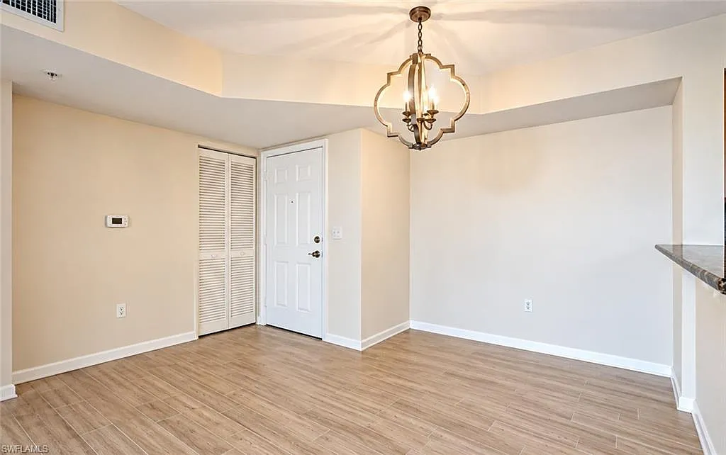 1180 Wildwood Lakes Blvd — Photo 2