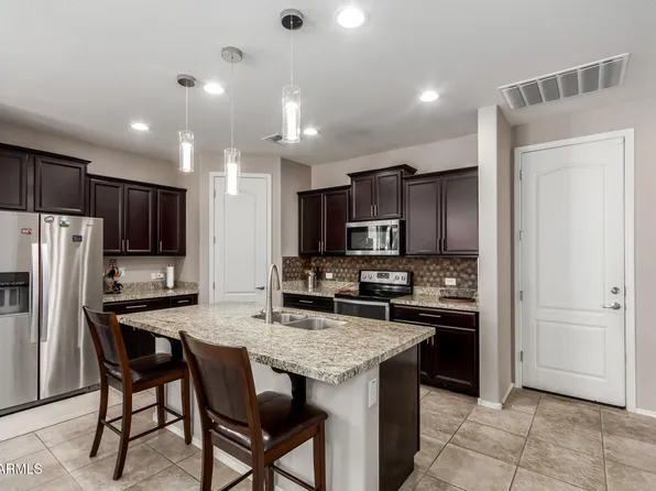 8532 S 40TH Glen, Laveen, AZ 85339