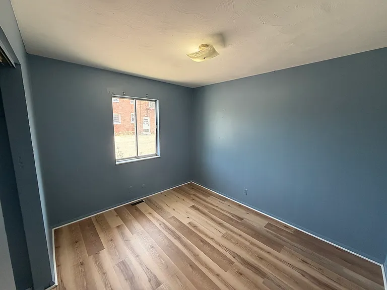 702 E Front St #702 — Photo 1